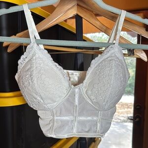 NWOT Bozzolo Elegant Lace Ivory Padded Long Line Bralette Crop Top Size Small